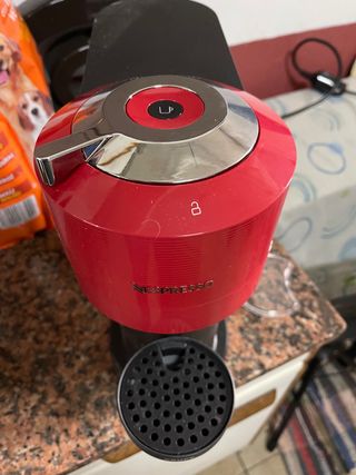Cafetera Krups Nespresso VERTUO Next XN9105 de segunda mano por 45 EUR en  Vilagarcía de Arousa en WALLAPOP