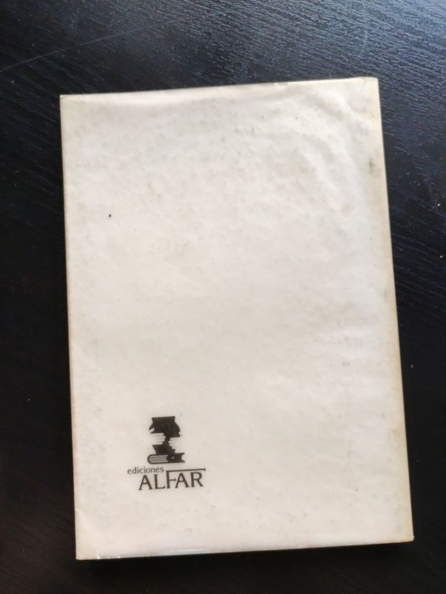 Libro los eruditos a la Violeta. ejemplar único