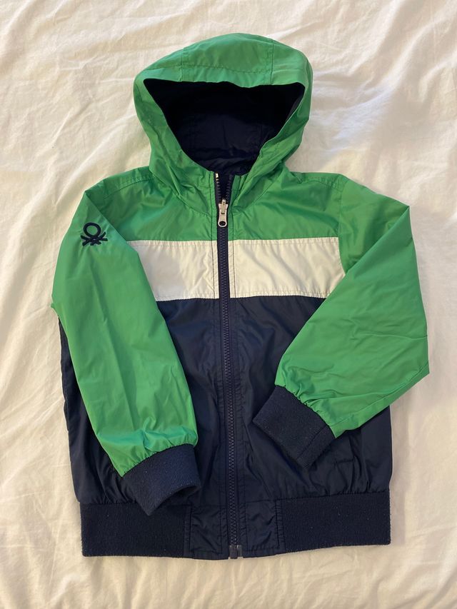 Chaqueta niño Benetton reversible talla 4-5