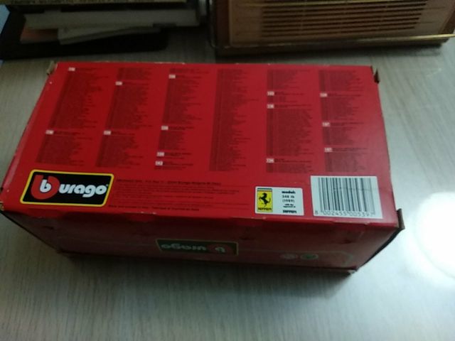 Ferrari 348 tb 1989  Burago 1/24 cod.0539