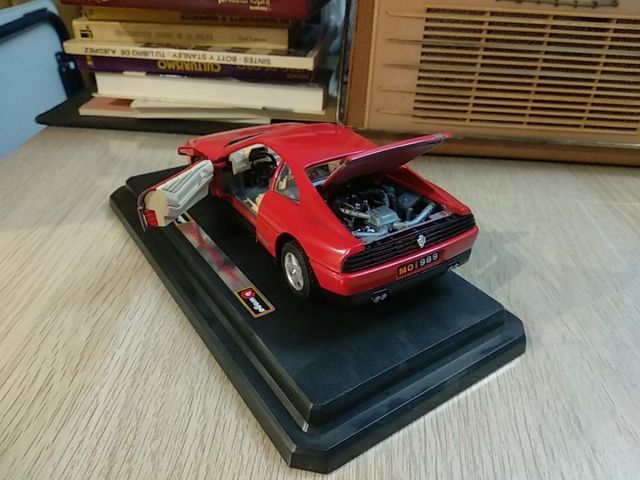 Ferrari 348 tb 1989  Burago 1/24 cod.0539