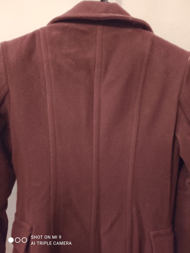 Abrigo largo color granate