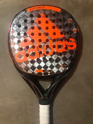 Pala padel adidas adipower ctrl 2.0 de segunda mano por 110 EUR en  Santander en WALLAPOP