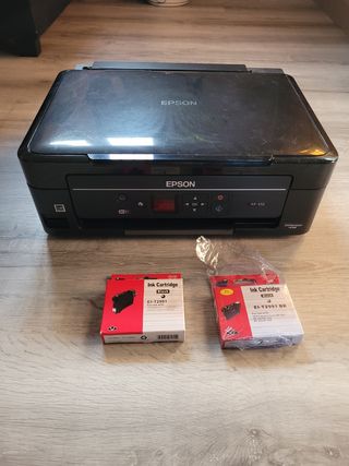 Impresora multifunción Epson de segunda mano por 10 EUR en Pago del Humo en  WALLAPOP