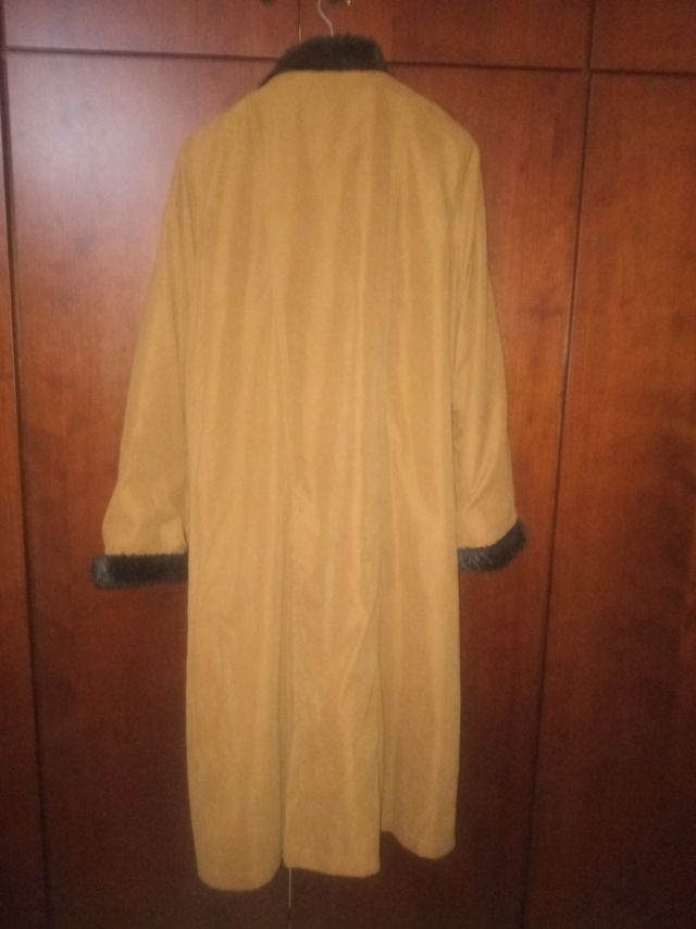 Abrigo de 120cm de largo