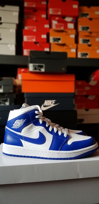 Jordan 1 talla 38 38,5 y 41 de segunda mano por 180 EUR en Madrid en  WALLAPOP