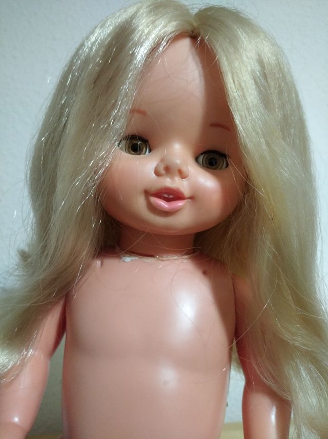 FAMOSA Leyla de Famosa años 70