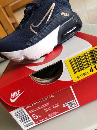 Nike air max 2090 bebe de segunda mano por 35 EUR en Elgoibar en WALLAPOP
