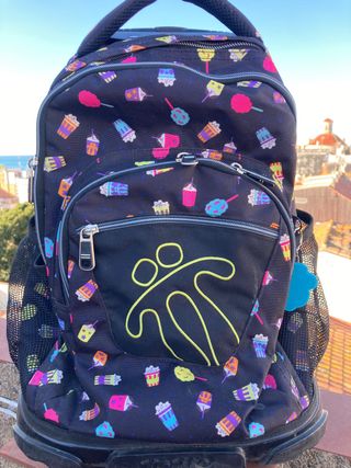 Mochila con ruedas totto de segunda mano por 20 EUR en Premià de Mar en  WALLAPOP