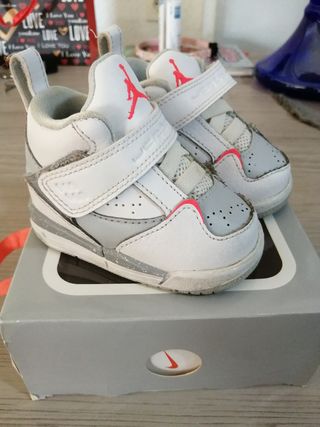 Nike JORDAN 1 MID SE (TD) | Zapatillas Bebé Tallas 16-27 | Dooers Sneakers