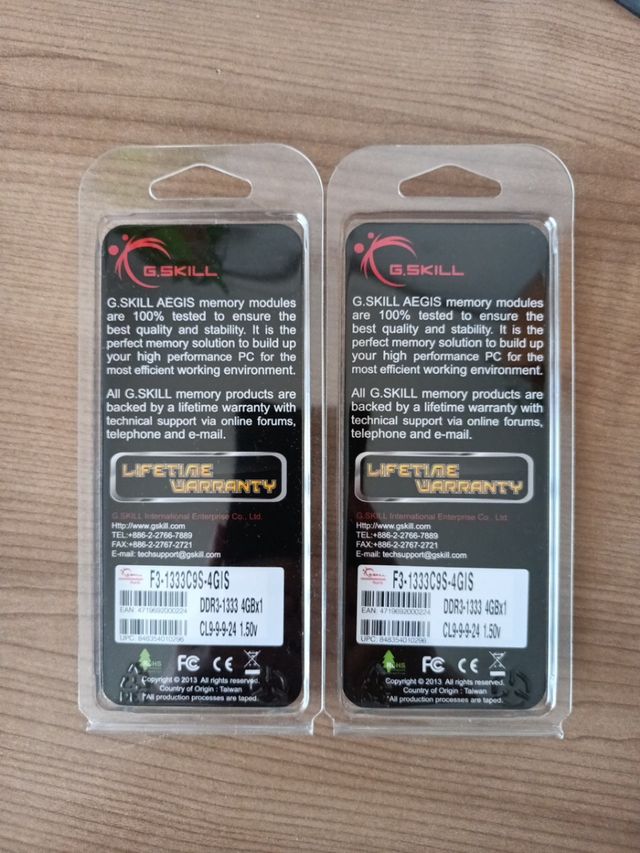 Memoria RAM 8GB DDR3.