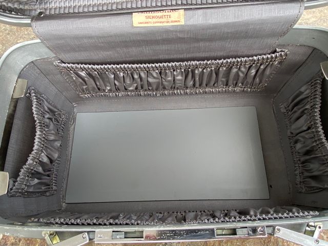 Neceser de viaje Samsonite antiguo 