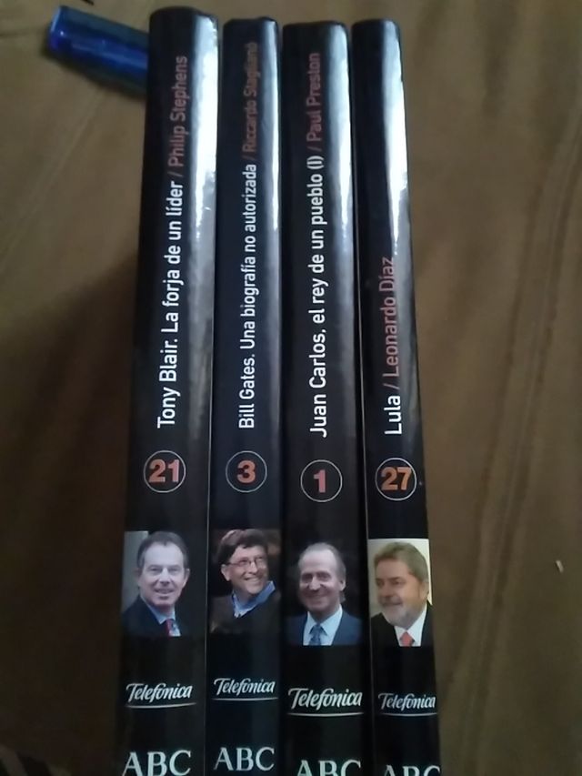 4 libros biografías vivas. ABC