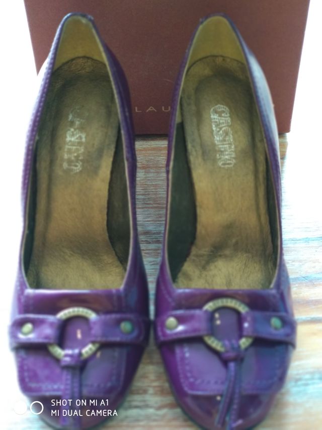 Zapatos efecto charol