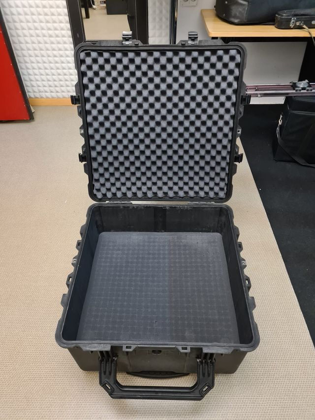 Peli Case 1640 segunda mano por 250 EUR en Madrid en WALLAPOP