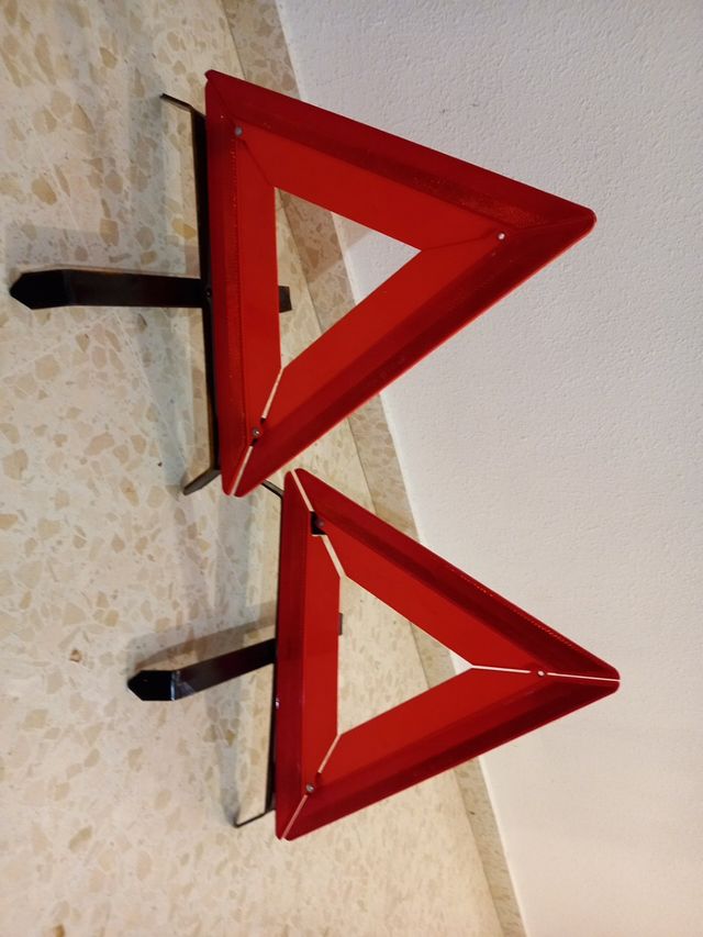 Pareja de triángulos de Emergencias