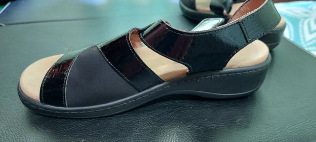 ZAPATOS NEGROS TALLA 39