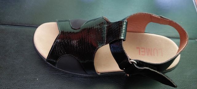 ZAPATOS NEGROS TALLA 39