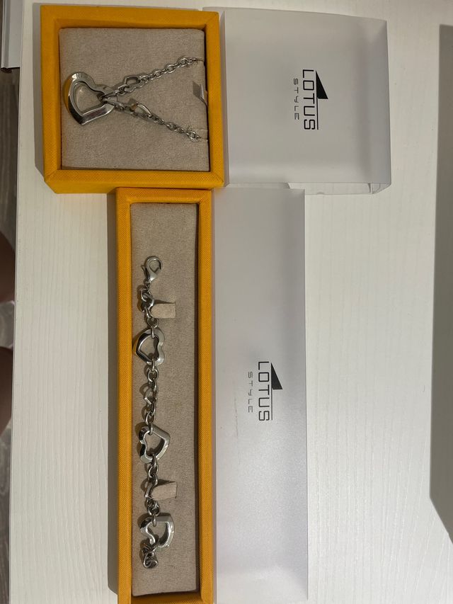 Pulsera y collar a conjunto lotus