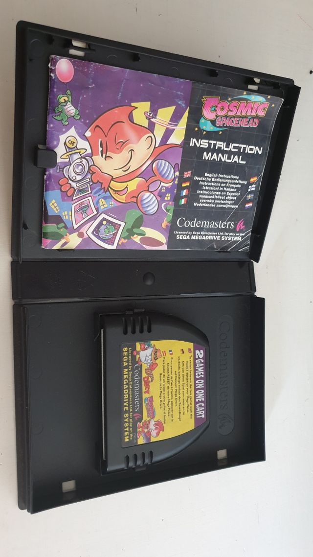 fantastic dizzy  cosmic spacehead sega megadrive