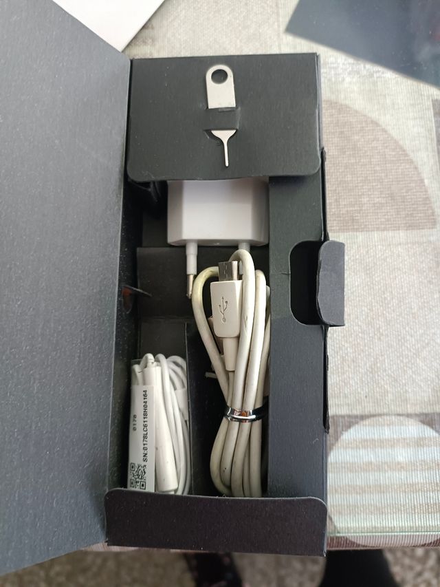 Huawei P8 lite DORADO