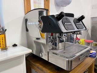 Cafetera Expobar Markus de segunda mano por 400 EUR en Badalona en WALLAPOP
