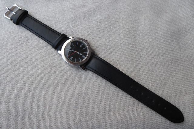 RELOJ ADOLFO DOMÍNGUEZ QUARTZ,UNISEX, ESFERA NEGRA