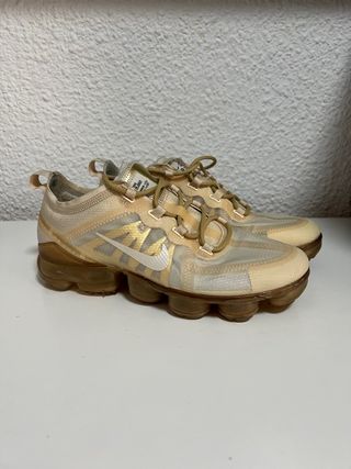 Nike Air Vapormax Cream Light Bone de segunda mano por 100 EUR en Valencia  en WALLAPOP