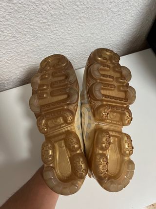 Nike Air Vapormax Cream Light Bone de segunda mano por 100 EUR en Valencia  en WALLAPOP