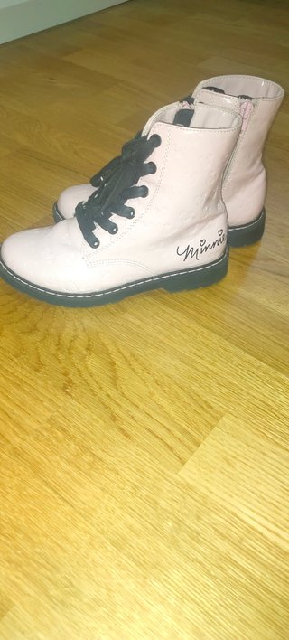 Botas niña Lefties T.32 de segunda mano por 10 EUR en Madrid en WALLAPOP