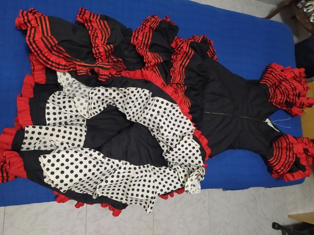 Traje de flamenca sevillana