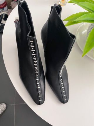 Botines Negros de Mujer | ZARA España