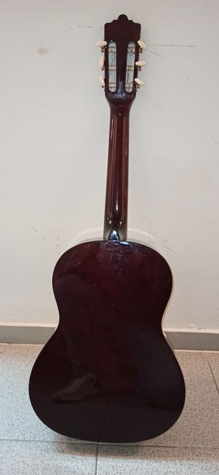 Guitarra Sonora c-36-c de segunda mano por 30 EUR en Madrid en WALLAPOP