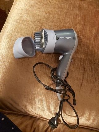 Secador alisador rowenta lissima de segunda mano por 18 EUR en Vigo en  WALLAPOP
