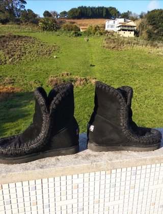 Botas Mou de segunda mano por 90 EUR en La Cangueta en WALLAPOP