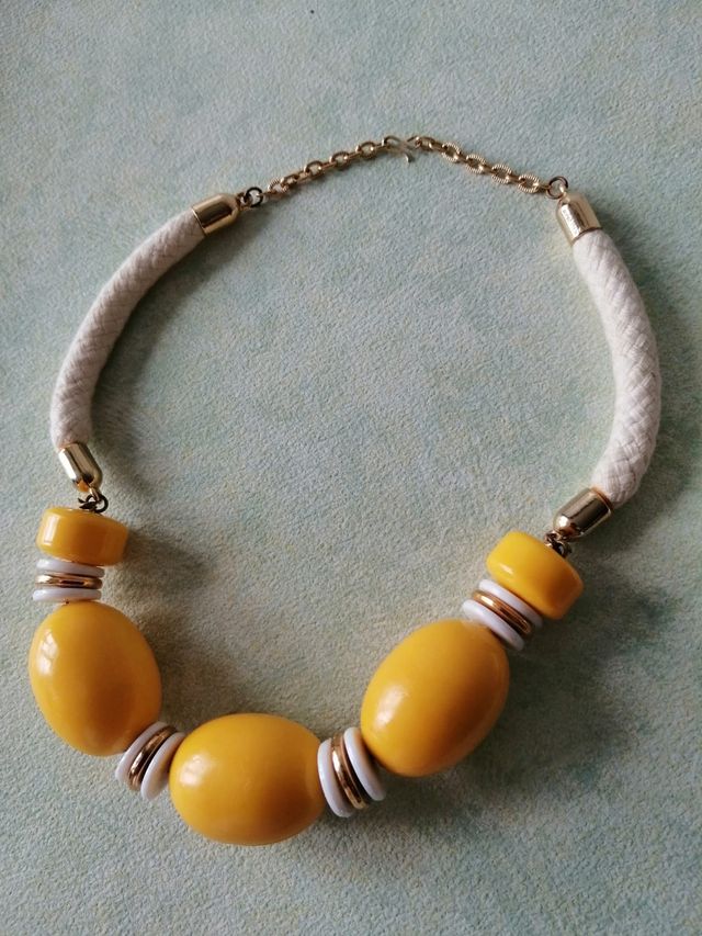 gargantillas años 70s vintage