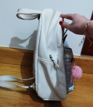 Mochila unicornio primark de segunda mano por 6 EUR en Úbeda en WALLAPOP