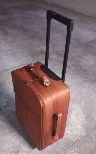 Maleta de cabina cuero Cottier de segunda mano por 70 EUR en Parla en  WALLAPOP