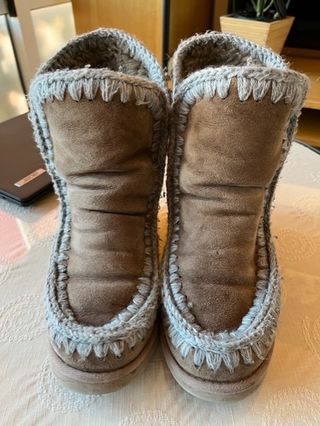 Botas MOU eskimo short de cuña de segunda mano por 60 EUR en Murcia en  WALLAPOP