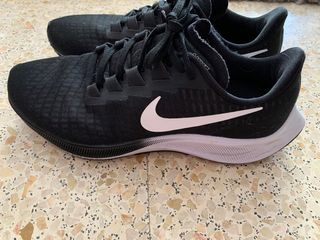 Nike Zoom Pegasus de segunda mano por 30 EUR en Palma de Mallorca en  WALLAPOP