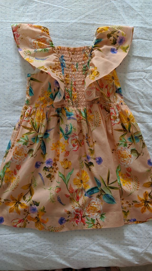 Vestido Nanos talla 4 años