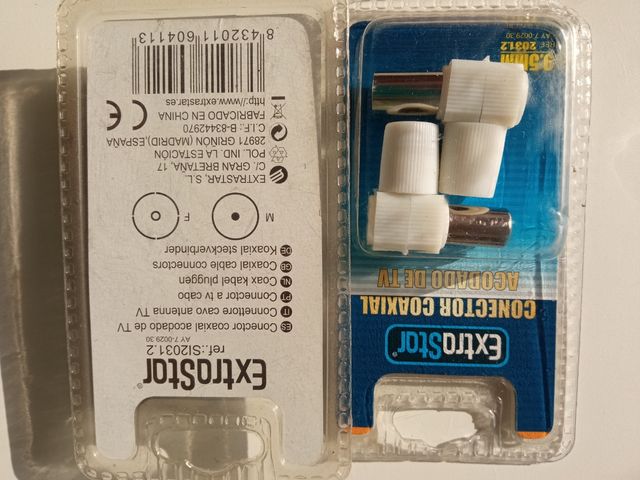 CONECTORES ANTENA MACHO Y HEMBRA