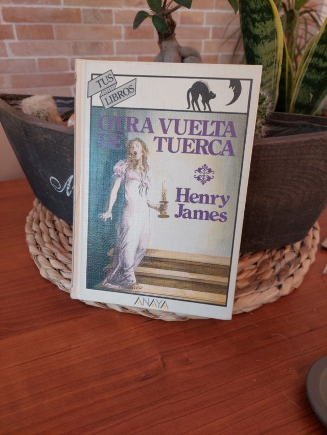 Otra vuelta de tuerca. Henry James