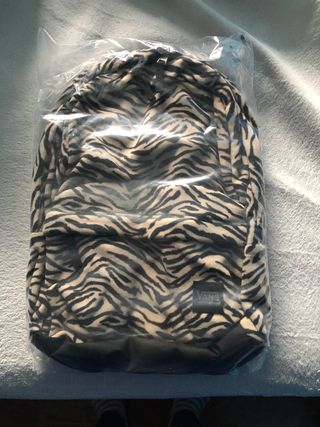Mochila vans de segunda mano por 40 EUR en A Tarela en WALLAPOP