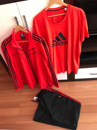 Camisetas Adidas de segunda mano en Almuñécar en WALLAPOP