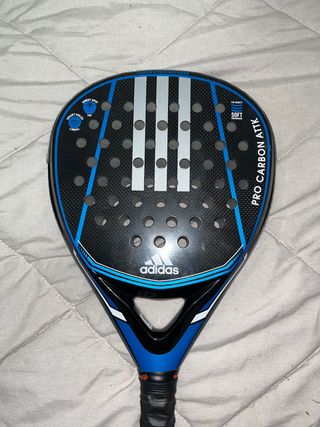 ADIDAS Carbon ATTK 1.9 Red - Maximum potency