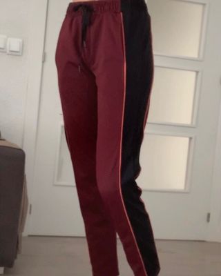 Buy Maroon Sweatpants for Women | ONLY | 192630503