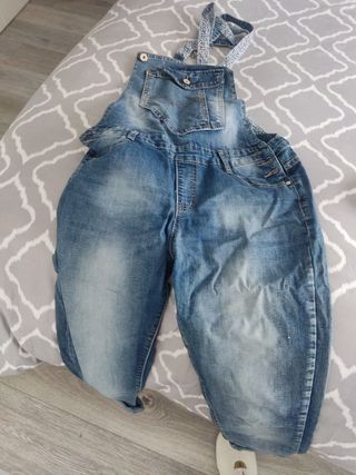 Peto vaquero de segunda mano por 13 EUR en A Coruña en WALLAPOP