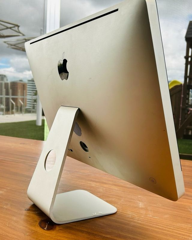 iMac 21" con SSD, Office y PDF