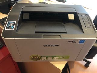 Impresora con Wifi Samsung Xpress m2022w de segunda mano por 85 EUR en Sant  Fruitós de Bages en WALLAPOP